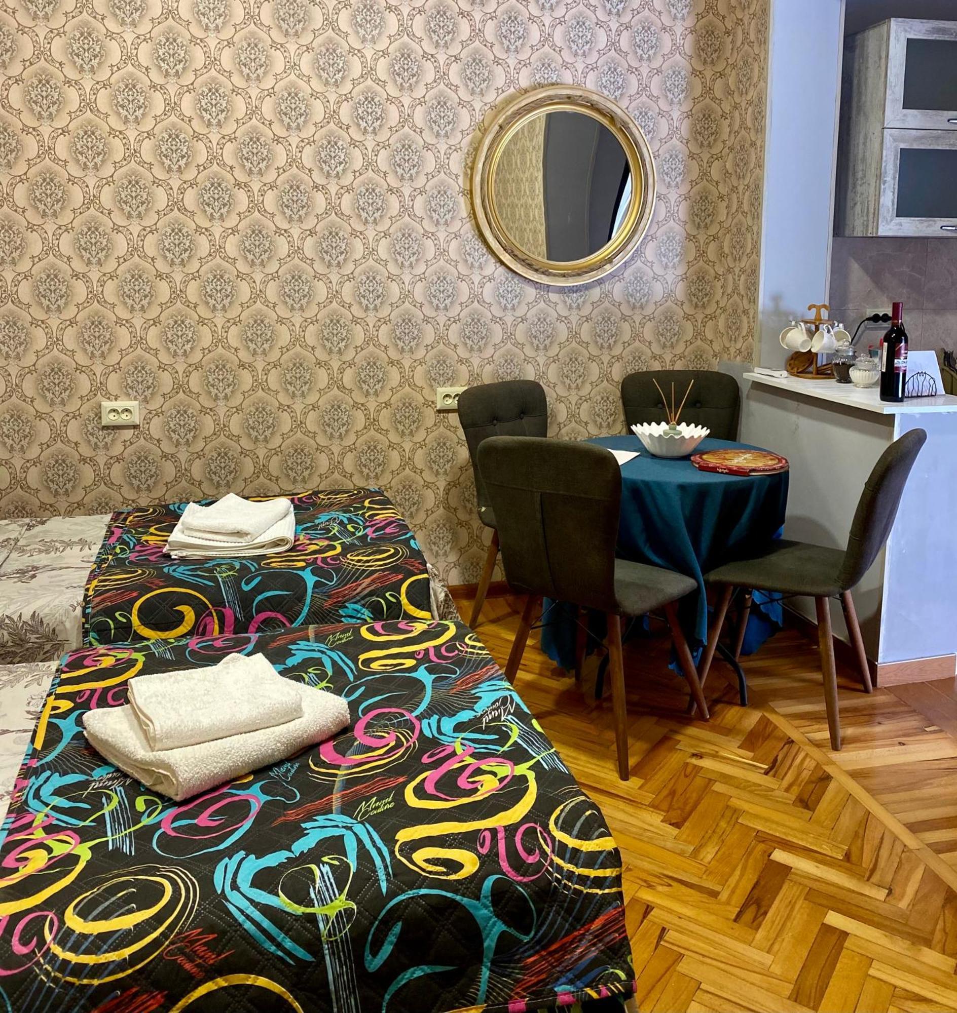 Anna'S Home Kutaisi Zewnętrze zdjęcie